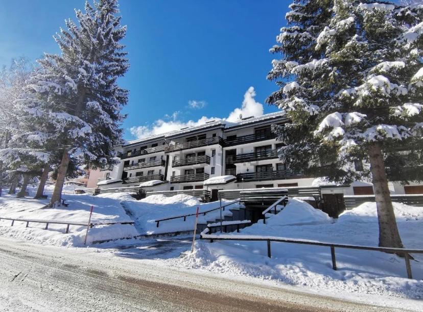 La Finestra Sul Brenta Con Posto Auto Privato Al Centro Di Mad Di Campiglio Cipat O22233-At-O13262 Apartment Folgarida Exterior photo